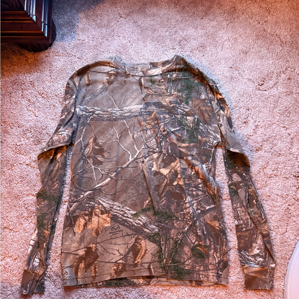Women's Camouflage Long Sleeve Tee